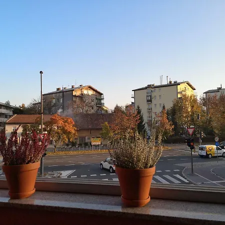 Apartma Kamrice Apartment